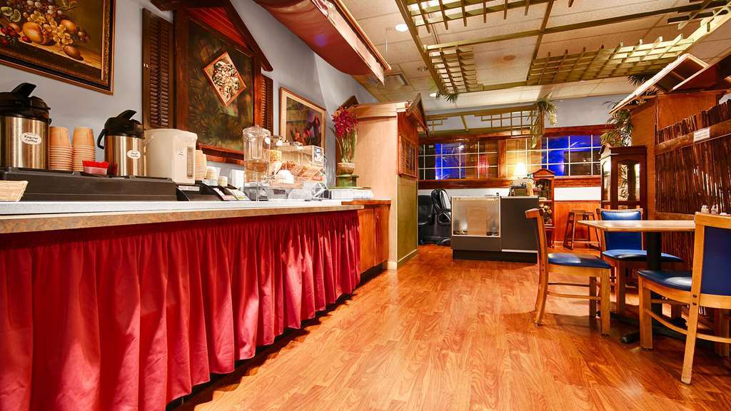 Hotel Magnuson Grand Columbus North Restaurant foto